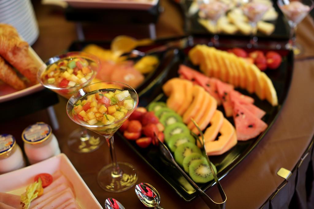 Buddha-Bar Hotel Budapest Klotild Palace Exterior photo Fruit salad