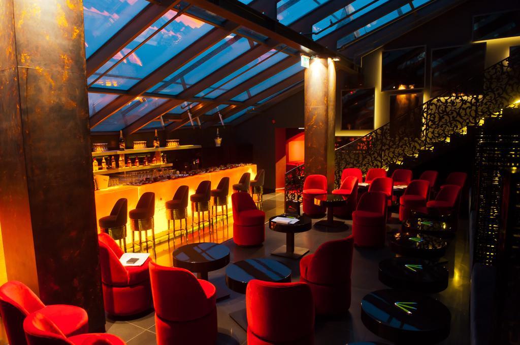 Buddha-Bar Hotel Budapest Klotild Palace Exterior photo Skyline Bar