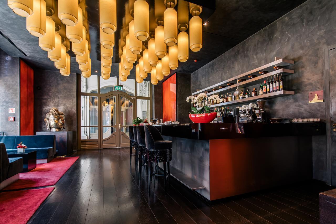 Buddha-Bar Hotel Budapest Klotild Palace Exterior photo The bar at the Mandarin Oriental