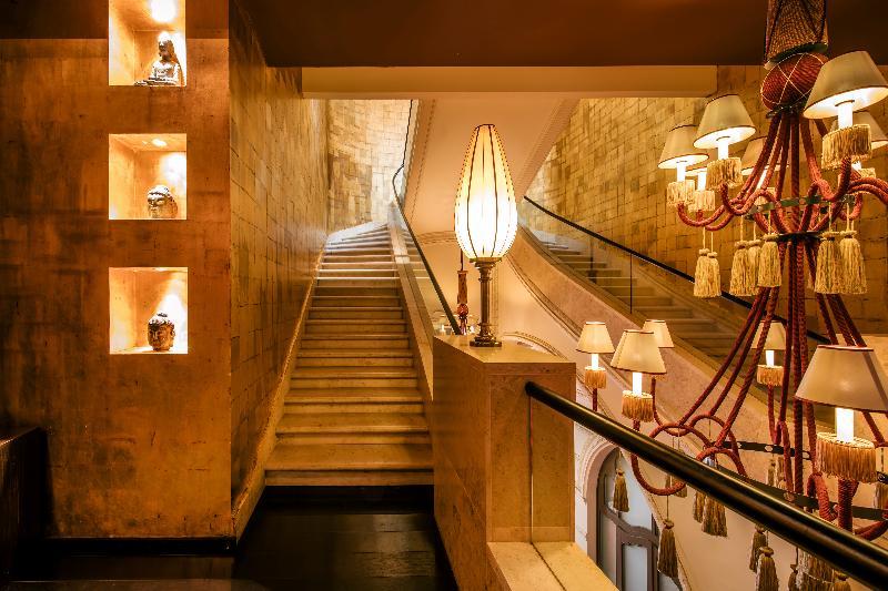 Buddha-Bar Hotel Budapest Klotild Palace Exterior photo The interior of the hotel